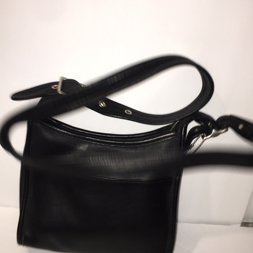 Vintage Coach crossbody leather bag